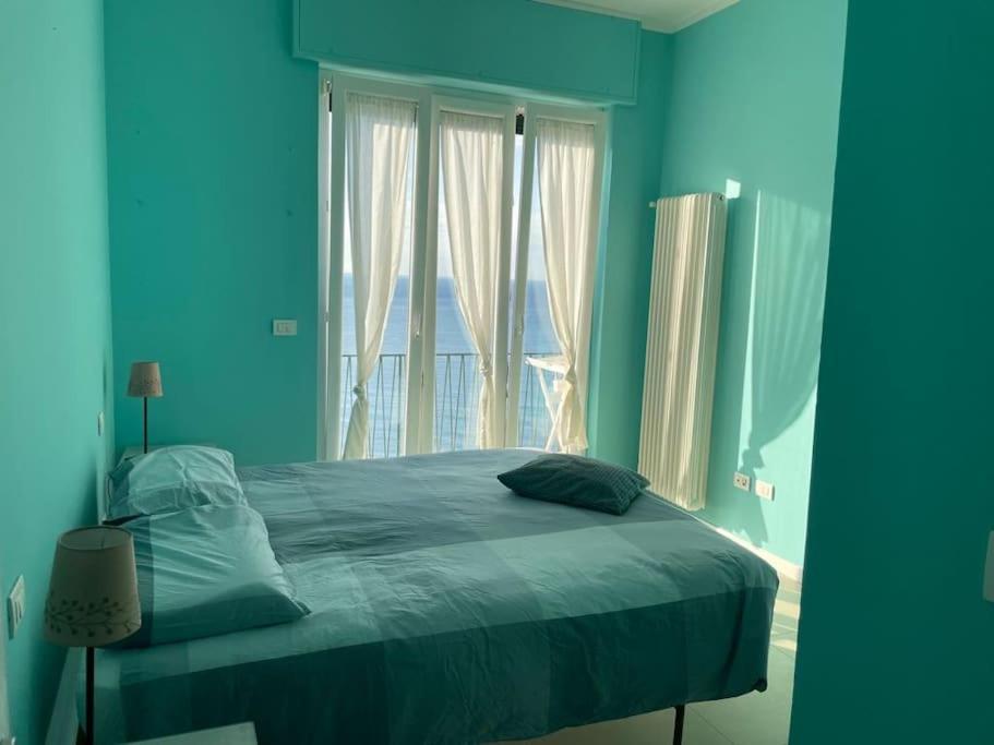 Ocean View Villa With Fast Wi-Fi And Elevator To Town Levanto Exteriör bild